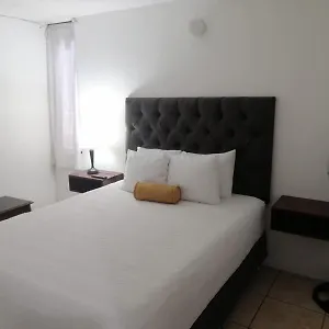 Global Airport Free Shuttle Hostel